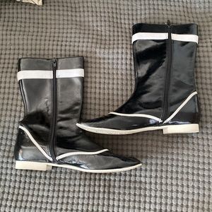 Dollhouse Flat Boots